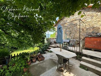 Maison - 87 m² - 4 pièces