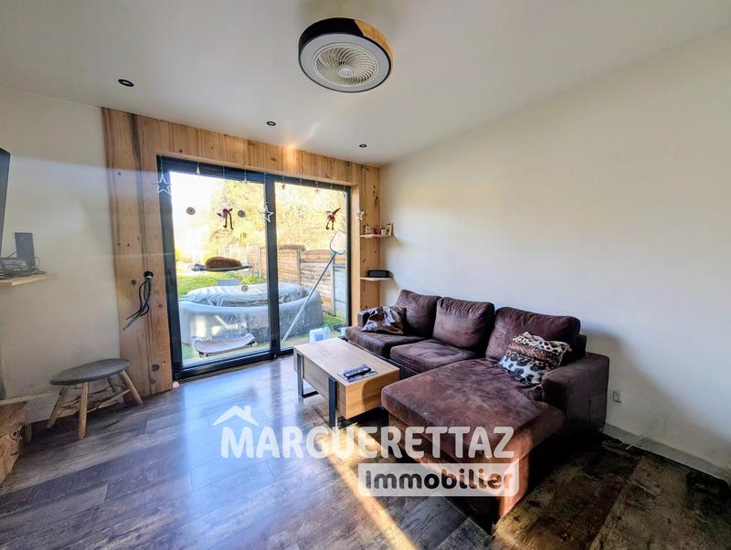 Maison jumelée - 90 m² - 4 pièces