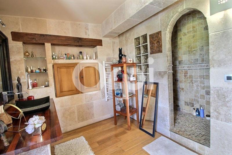 Maison - 170 m² - 4 pièces