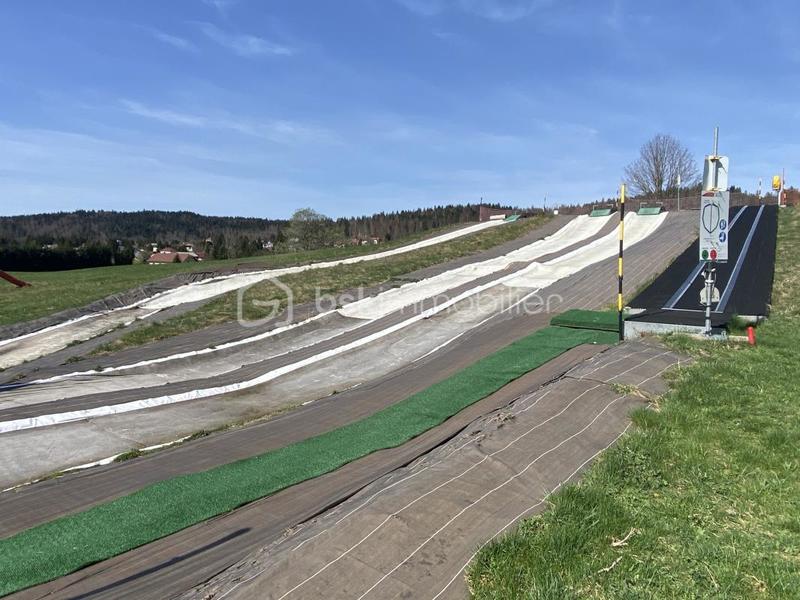 Bureau - 200 m² - 4 pièces