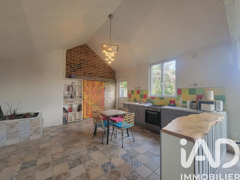 Maison - 230 m² - 11 pièces