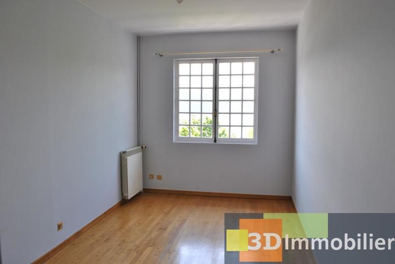 Maison - 370 m² - 16 pièces