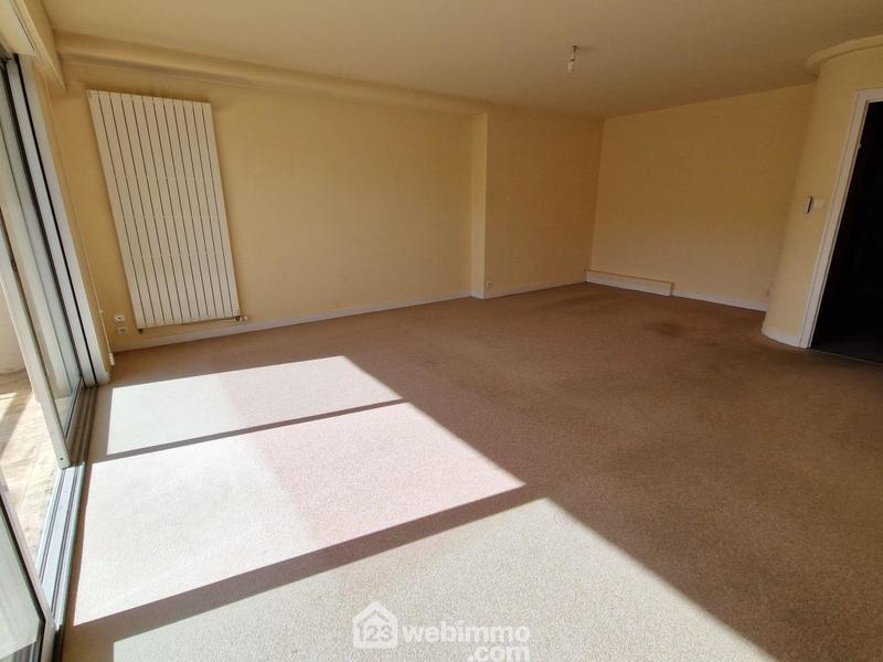 Appartement - 122 m² - 4 pièces