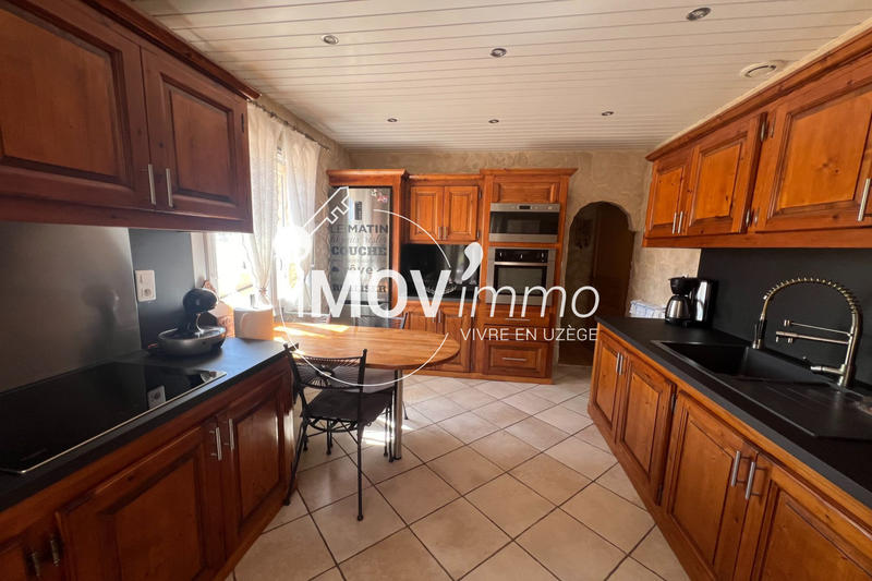 Villa - 248 m² - 8 pièces