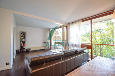 Appartement - 74 m² - 3 pièces