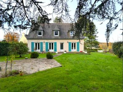 Maison - 143 m² - 6 pièces