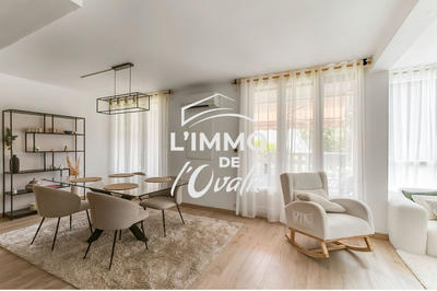 Appartement - 82 m² - 4 pièces