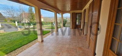 Maison - 195 m² - 5 pièces