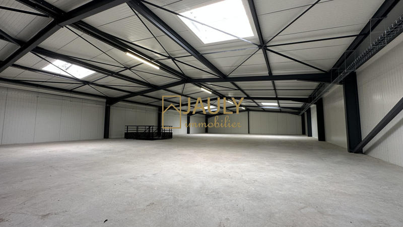 Local commercial - 900 m²