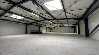 Local commercial - 900 m²