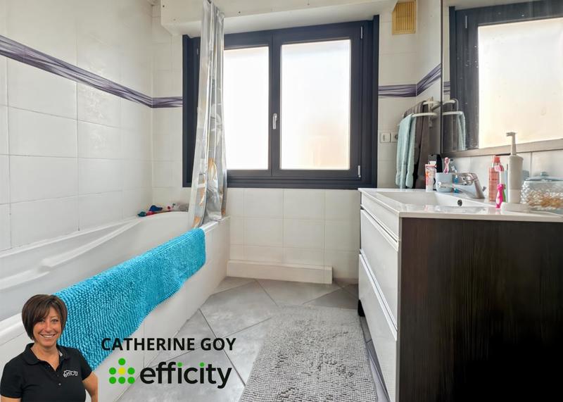 Appartement - 90 m² - 4 pièces