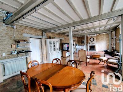 Maison - 141 m² - 5 pièces