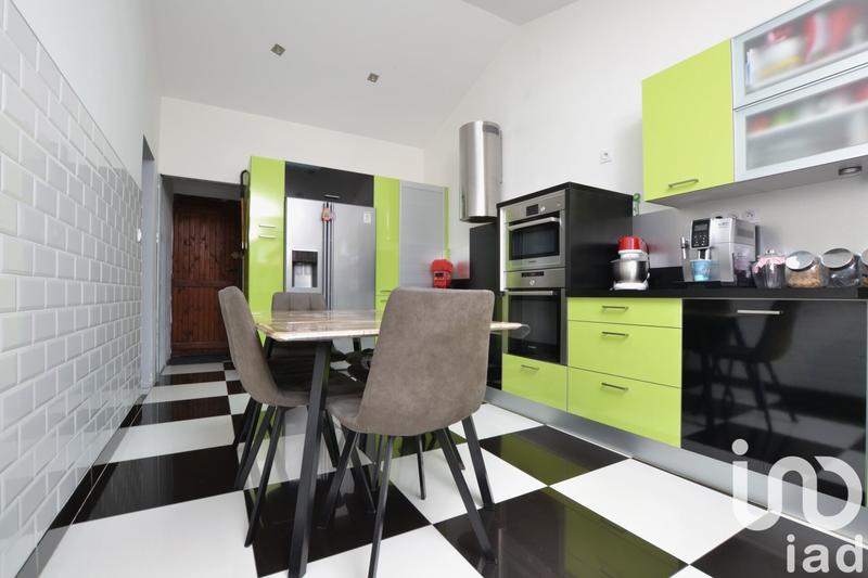 Maison - 165 m² - 5 pièces