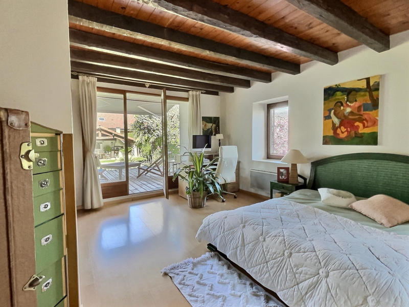 Maison de village - 242 m² - 7 pièces