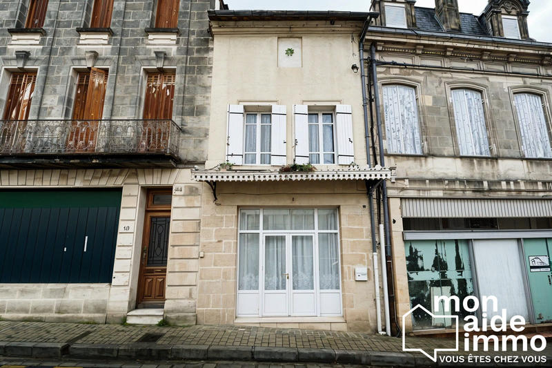 Maison - 90 m² - 4 pièces