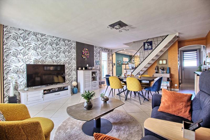 Maison - 120 m² - 6 pièces