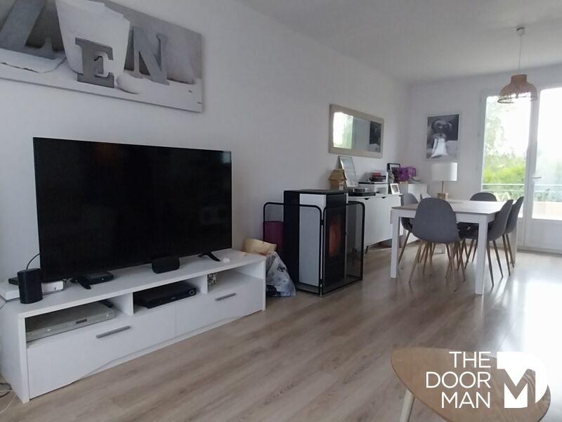 Maison - 92 m² - 5 pièces