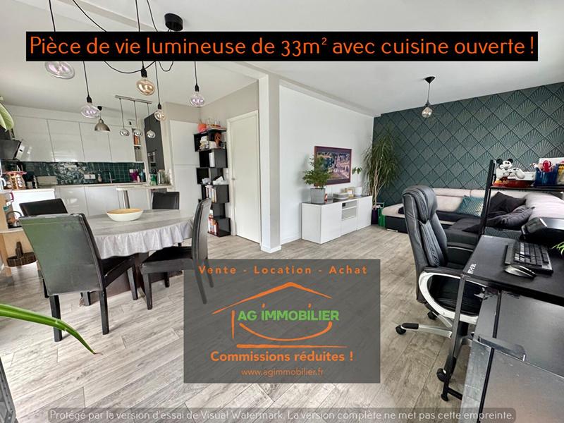 Maison - 90 m² - 5 pièces