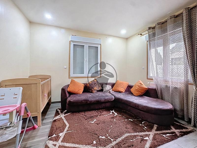 Maison - 167 m² - 7 pièces