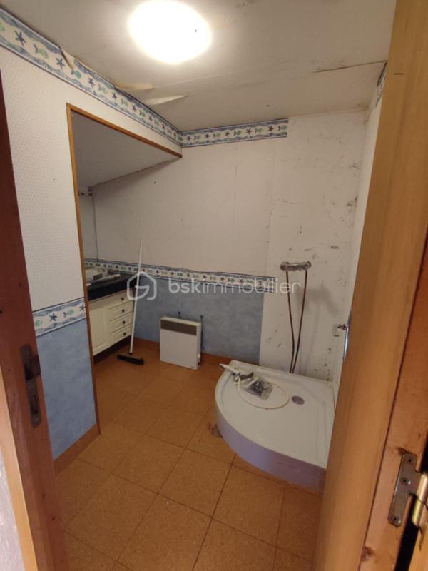 Maison - 156 m² - 9 pièces