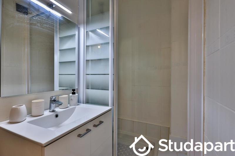 Chambre - 58 m² - 1 pièce