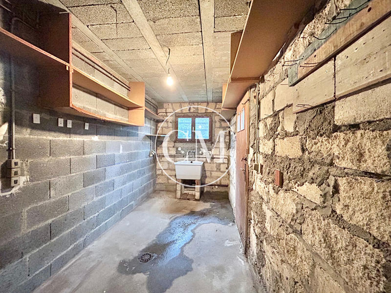 Maison - 208 m² - 4 pièces