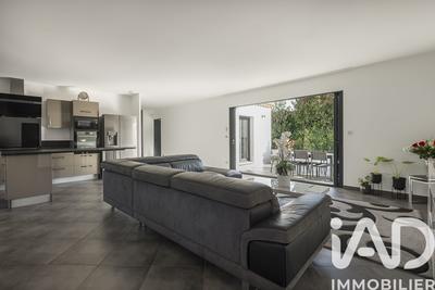 Maison de maîtres - 137 m² - 5 pièces