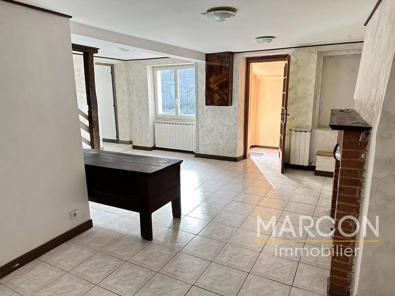 Maison - 95 m² - 5 pièces