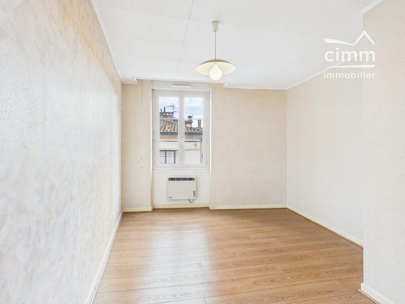 Appartement - 90 m² - 4 pièces