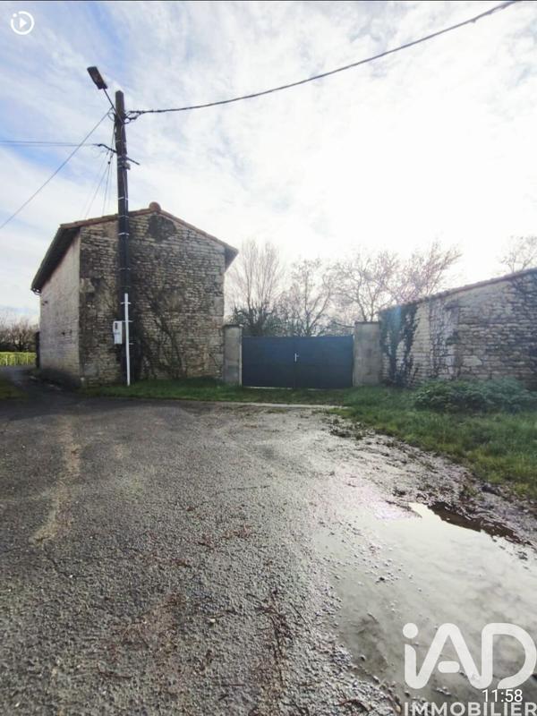 Maison - 120 m² - 1 pièce