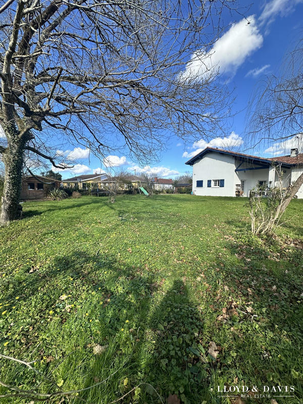 Maison - 157 m² - 5 pièces