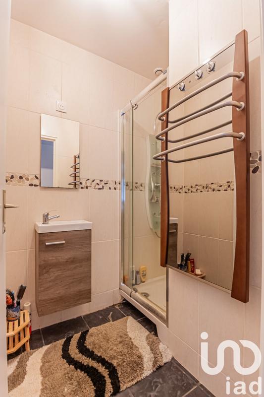 Maison - 93 m² - 4 pièces