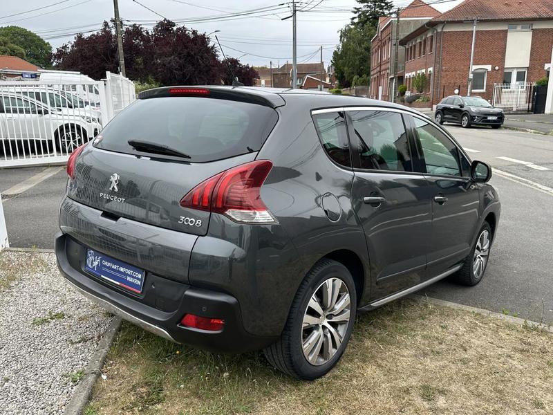 Peugeot 3008 Allure 1.6 Hdi 115cv Toit Panoramique