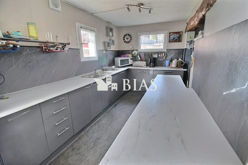 Maison - 138 m² - 5 pièces