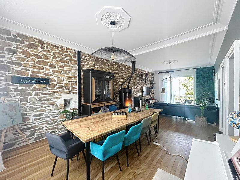 Maison de maîtres - 180 m² - 7 pièces