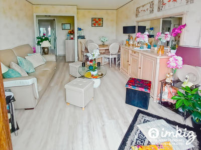 Appartement - 82 m² - 4 pièces