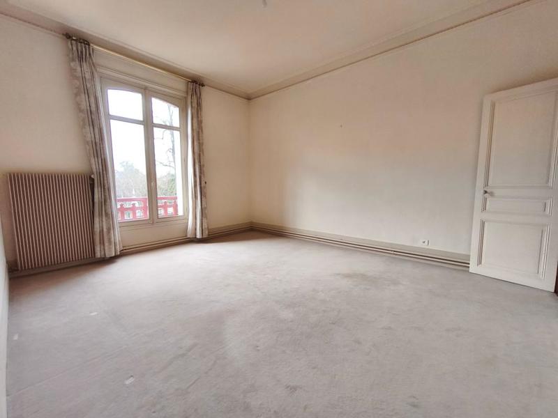 Appartement - 172 m² - 5 pièces