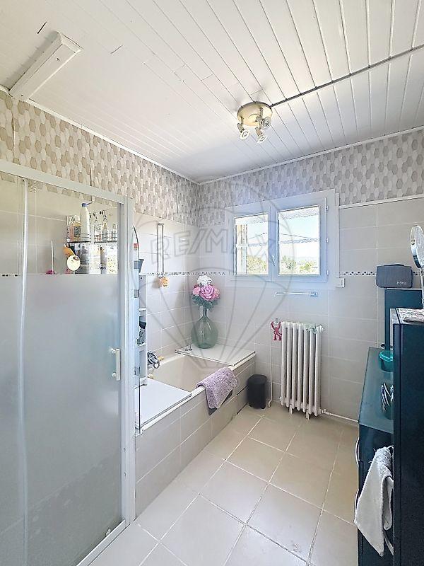 Maison - 159 m² - 7 pièces