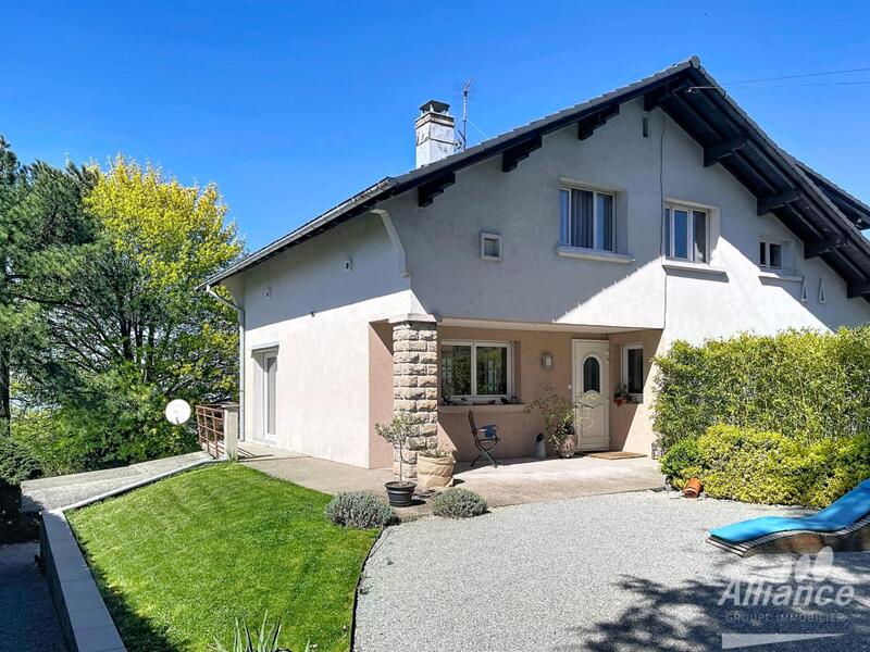 Maison - 170 m² - 7 pièces