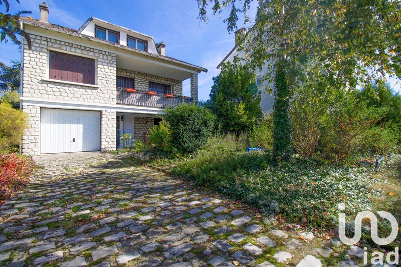 Maison - 124 m² - 6 pièces