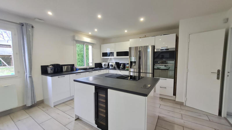 Maison - 110 m² - 5 pièces