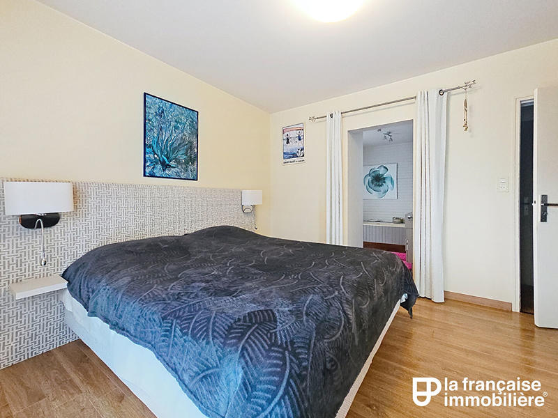 Maison - 181 m² - 6 pièces