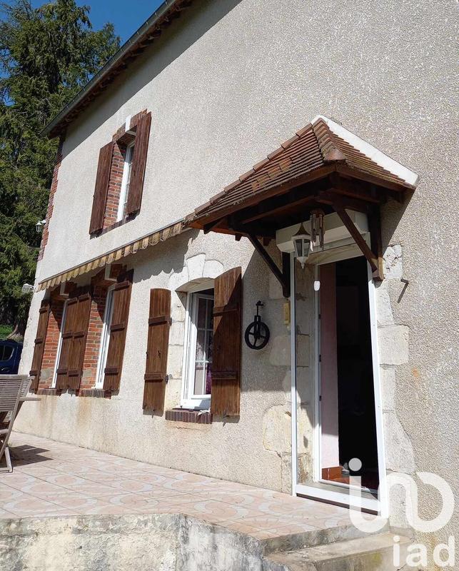 Maison - 212 m² - 7 pièces