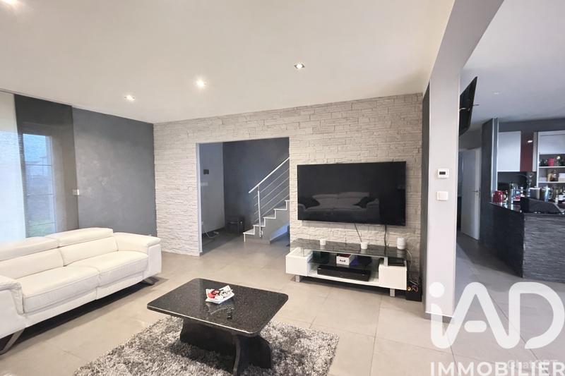 Maison - 132 m² - 5 pièces
