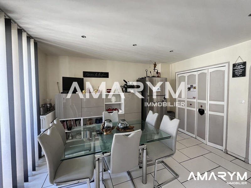 Maison - 178 m² - 5 pièces