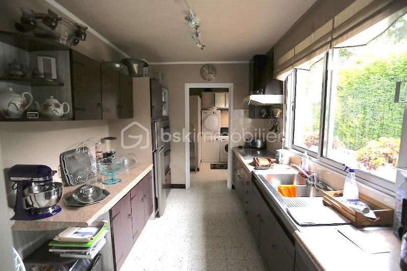 Maison de maîtres - 215 m² - 9 pièces