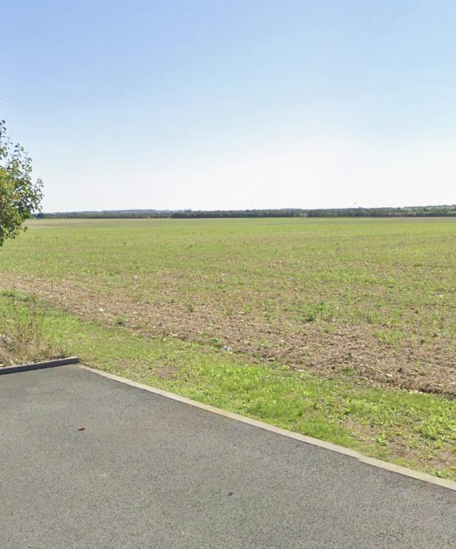 Terrain constructible - 300 m²