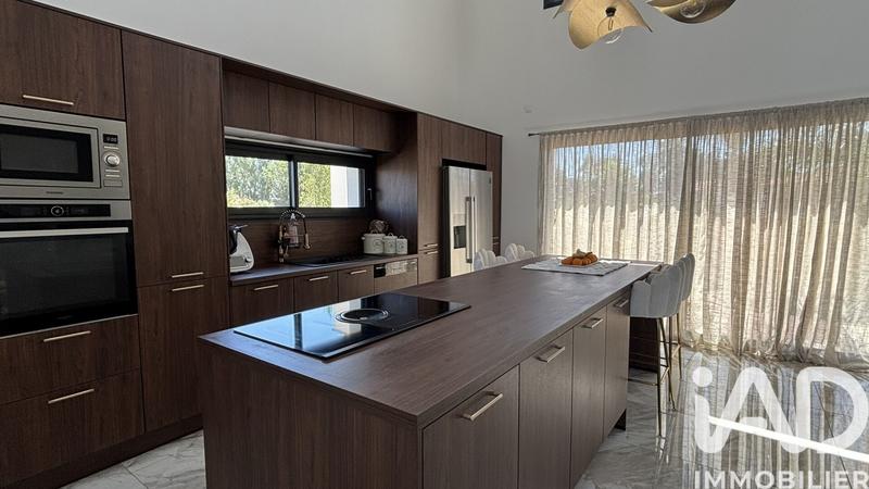 Maison - 120 m² - 4 pièces