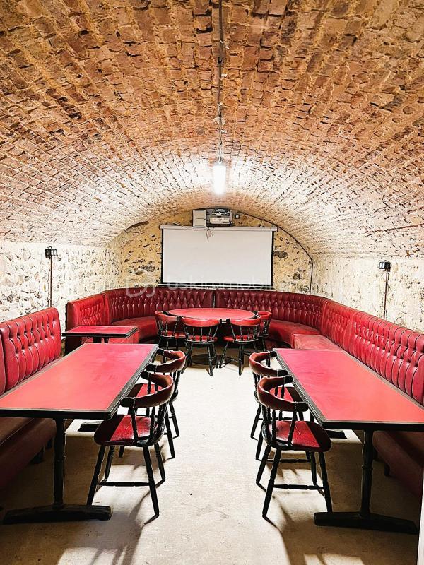 Corps de ferme - 400 m² - 15 pièces