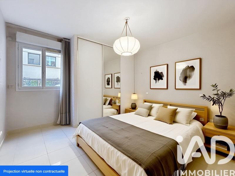 Appartement - 81 m² - 3 pièces